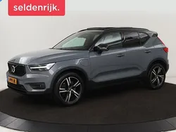 Grijs, metallic lak Gebruikt 2021 Volvo XC40 R-Design SUV | € 21.900 (Eerlijke prijs)