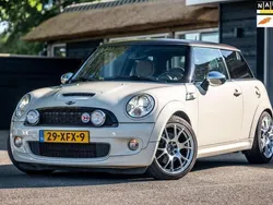 Wit Gebruikt 2009 Mini Cooper S Hatchback | € 8.750 (Eerlijke prijs)