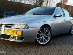 Alfa Romeo 156