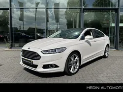 Wit Gebruikt 2016 Ford Mondeo Titanium Hatchback | € 14.995 (Iets duurder)