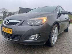 Grijs Gebruikt 2011 Opel Astra Edition Stationwagen | € 3.950 (Duur)