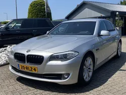 Grijs, metallic lak Gebruikt 2011 BMW 523 Sport Line Sedan | € 8.950 (Goede deal)
