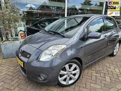 Grijs Gebruikt 2007 Toyota Yaris Hatchback | € 5.950 (Duur)