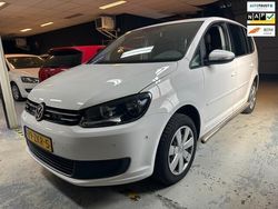Wit Gebruikt 2013 VW Touran MPV | € 4.999