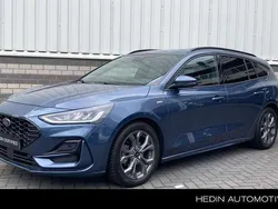 Blauw Gebruikt 2023 Ford Focus ST-Line Stationwagen | € 24.945 (Eerlijke prijs)