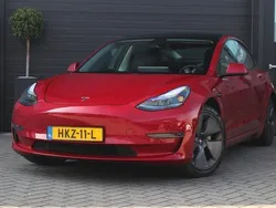 Rood Gebruikt 2021 Tesla Model 3 Long Range Sedan | € 27.995