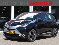 Zwart Gebruikt 2014 Toyota Aygo X-clusiv Hatchback | € 7.499 (Iets duurder)