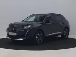 Zwart Gebruikt 2021 Peugeot 2008 Allure SUV | € 18.400 (Goede deal)