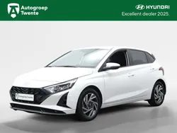 Wit Gebruikt 2024 Hyundai i20 Comfort Hatchback | € 21.750 (Eerlijke prijs)