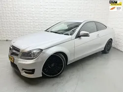 Grijs Gebruikt 2012 Mercedes C180 AMG Coupé | € 11.249 (Goede deal)