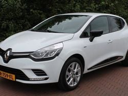 Wit Gebruikt 2019 Renault Clio IV LIMITED Hatchback | € 12.995