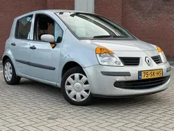 Grijs Gebruikt 2006 Renault Modus Dynamique MPV | € 2.895 (Eerlijke prijs)