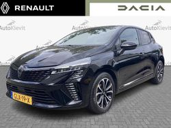 Zwart Gebruikt 2024 Renault Clio V Techno Hatchback | € 19.950 (Iets duurder)