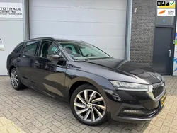 Zwart Gebruikt 2021 Skoda Octavia Business Line Stationwagen | € 15.950 (Eerlijke prijs)
