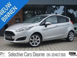 Grijs Gebruikt 2017 Ford Fiesta Hatchback | € 8.500 (Super prijs)
