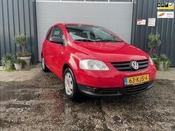 Rood Gebruikt 2009 VW Fox Trendline Hatchback | € 1.250 (Eerlijke prijs)