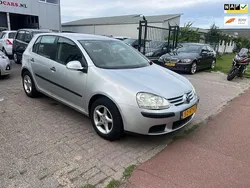 Hatchback Gebruikt 2005 VW Golf IV Hatchback | € 2.450 (Eerlijke prijs)