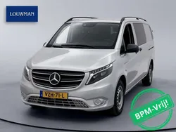Zilver Gebruikt 2023 Mercedes Vito MPV | € 36.945 (Eerlijke prijs)