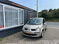 Beige Gebruikt 2006 Renault Modus Dynamique MPV | € 1.650 (Goede deal)