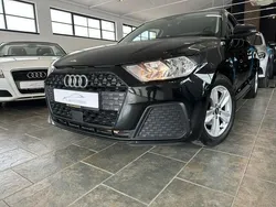Zwart Gebruikt 2020 Audi A1 Sportback Proline Hatchback | € 15.999 (Eerlijke prijs)