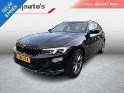 Zwart Gebruikt 2022 BMW 320e Basis Stationwagen | € 28.999 (Super prijs)