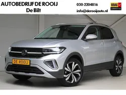 Zilver, metallic lak Gebruikt 2024 VW T-Cross Style SUV | € 29.950 (Eerlijke prijs)