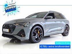 Grijs Gebruikt 2022 Audi e-tron S-Line SUV | € 33.925 (Eerlijke prijs)