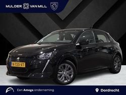 Zwart Gebruikt 2022 Peugeot e-208 Allure Hatchback | € 18.920 (Eerlijke prijs)