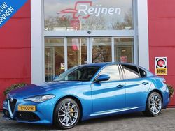 Blauw Gebruikt 2018 Alfa Romeo Giulia Veloce Sedan | € 29.995 (Super prijs)