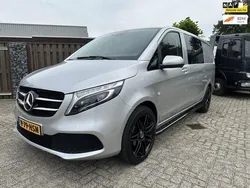 Grijs Gebruikt 2022 Mercedes Vito MPV | € 36.950