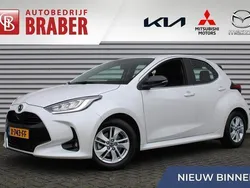 Wit Gebruikt 2023 Mazda 2 Comfort Hatchback | € 25.950 (Iets duurder)
