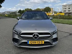 Grijs Gebruikt 2020 Mercedes A250 Style Sedan | € 33.500 (Iets duurder)