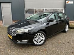 Zwart Gebruikt 2016 Ford Focus Titanium Hatchback | € 5.950 (Goede deal)