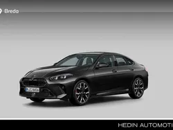 Zwart, metallic lak Nieuw 2025 BMW 220 M Sport Coupé | € 56.122 (Iets duurder)