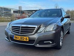 Grijs Gebruikt 2010 Mercedes E350 Avantgarde Stationwagen | € 4.950 (Goede deal)
