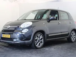 Grijs, metallic lak Gebruikt 2016 Fiat 500L Trekking MPV | € 7.950 (Eerlijke prijs)
