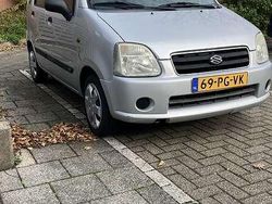 Grijs Gebruikt 2004 Suzuki Wagon R+ GLX MPV | € 2.700 (Eerlijke prijs)
