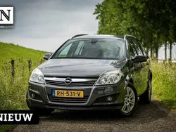 Grijs Gebruikt 2009 Opel Astra Business Stationwagen | € 2.490 (Eerlijke prijs)
