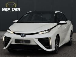 Wit Gebruikt 2016 Toyota Mirai Executive Sedan | € 9.999