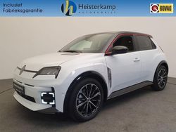Wit Nieuw 2025 Renault R5 Iconic Hatchback | € 34.950 (Iets duurder)