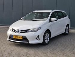 Wit Gebruikt 2014 Toyota Auris Touring Sports Stationwagen | € 7.700 (Goede deal)