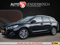 Zwart Gebruikt 2018 Hyundai i30 Premium Stationwagen | € 16.485 (Eerlijke prijs)