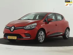 Rood Gebruikt 2016 Renault Clio IV Zen Hatchback | € 6.495 (Goede deal)
