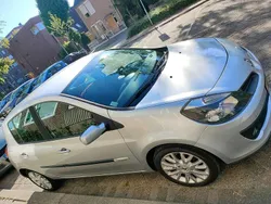 Zilver Gebruikt 2007 Renault Clio II Rip Curl Hatchback | € 2.450 (Eerlijke prijs)