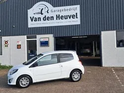 Wit Gebruikt 2010 Renault Twingo Dynamique Hatchback | € 2.850 (Eerlijke prijs)