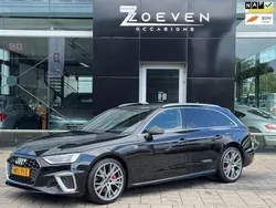 Zwart, metallic lak Gebruikt 2021 Audi A4 S-Line Stationwagen | € 31.995 (Duur)