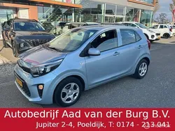 Blauw, metallic lak Gebruikt 2019 Kia Picanto Hatchback | € 11.950 (Eerlijke prijs)