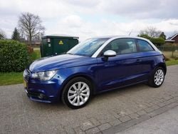 Blauw Gebruikt 2012 Audi A1 Ambition Hatchback | € 4.450 (Eerlijke prijs)