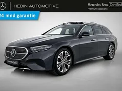 Grijs, metallic lak Gebruikt 2024 Mercedes E300 Luxury Stationwagen | € 57.900 (Eerlijke prijs)