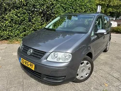 Grijs Gebruikt 2005 VW Touran MPV | € 1.199 (Eerlijke prijs)